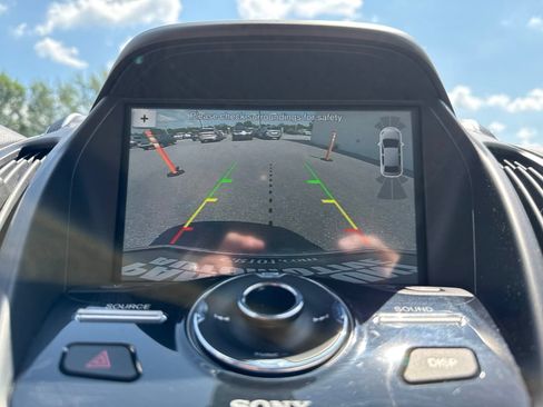 Used 2018 Ford Escape Titanium AWD/4WD image 22