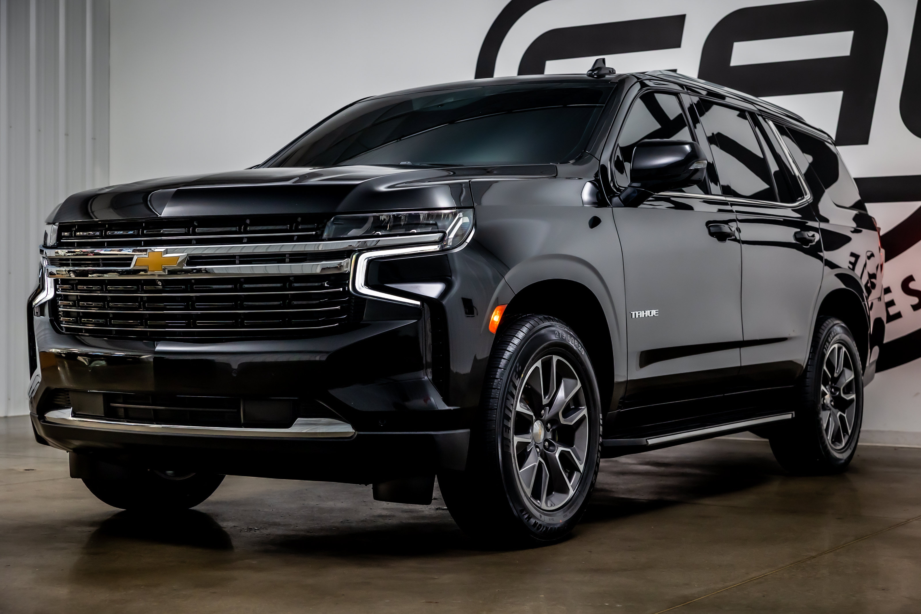 Used 2022 Chevrolet Tahoe LT w/ Luxury Package RWD image 27