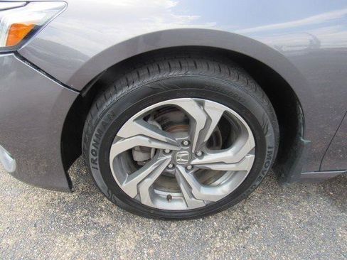 Used 2018 Honda Accord EX-L image 7