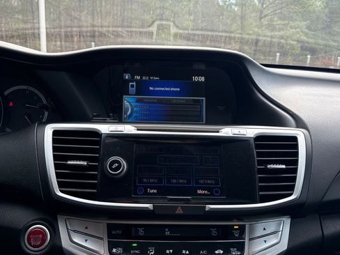 Used 2015 Honda Accord EX-L image 23