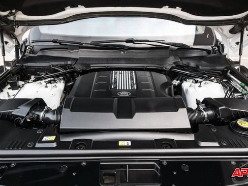 Used 2018 Land Rover Range Rover HSE image 71