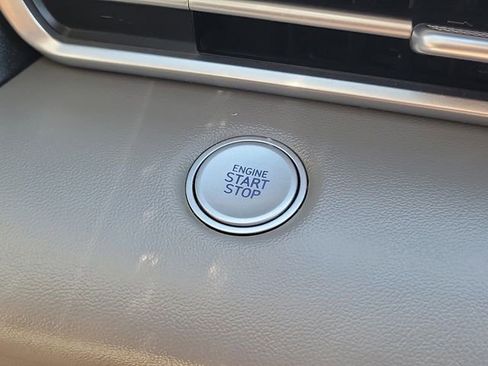Certified 2023 Hyundai Elantra Blue FWD image 8