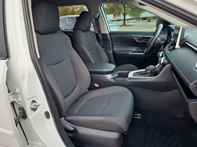 Certified 2025 Toyota RAV4 LE FWD image 18