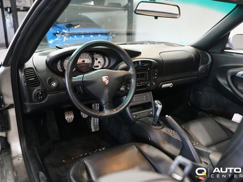 Used 2004 Porsche 911 Carrera RWD image 23