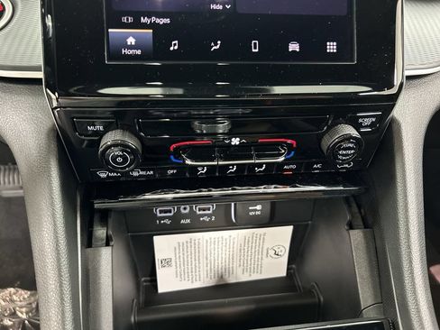 New 2026 Jeep Grand Cherokee L 4WD image 15