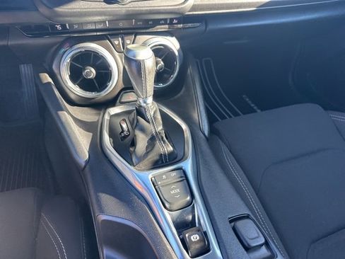Used 2018 Chevrolet Camaro LT w/ RS Package image 19