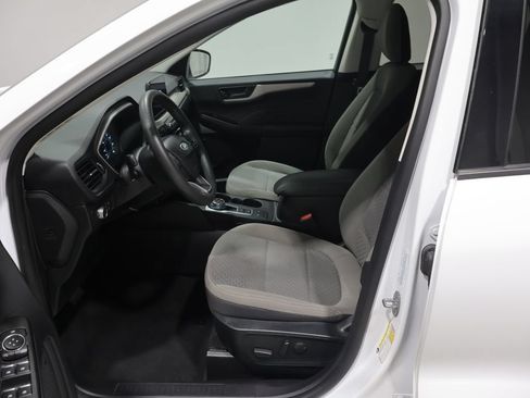 Used 2022 Ford Escape SE AWD/4WD image 9