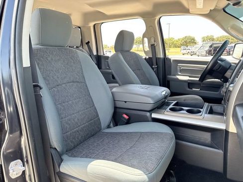 Used 2014 RAM 1500 Lone Star AWD/4WD image 23
