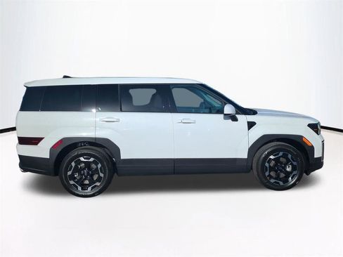 New 2026 Hyundai Santa Fe SE FWD image 4