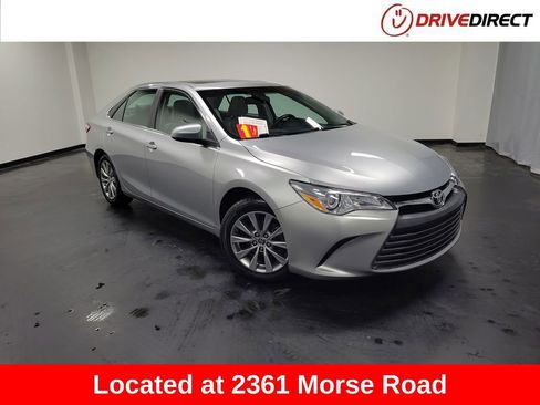 Used 2016 Toyota Camry XLE w/ Moonroof Package image 1