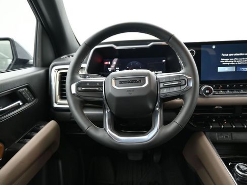 New 2026 GMC Canyon Denali w/ LPO, Denali Black Edition image 10