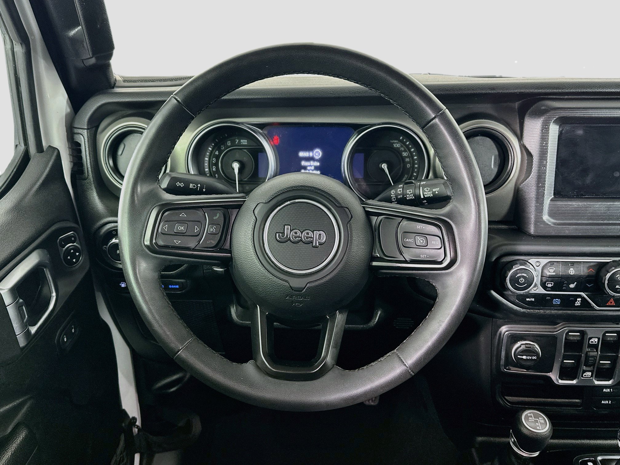 Used 2023 Jeep Wrangler Unlimited w/ Cold Weather Group AWD/4WD image 17