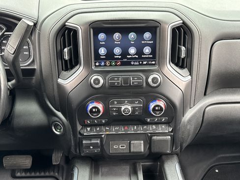 Used 2021 GMC Sierra 2500 AT4 w/ AT4 Premium Plus Package image 18