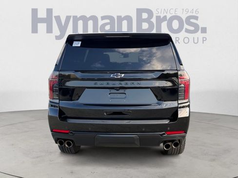 Used 2025 Chevrolet Suburban Z71 AWD/4WD image 4