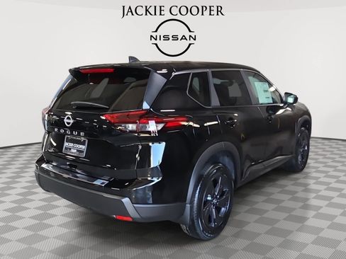 New 2026 Nissan Rogue SV FWD image 5