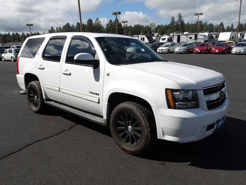 Used 2010 Chevrolet Tahoe 4WD Hybrid image 7