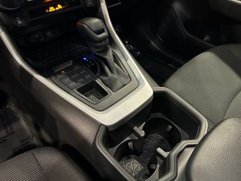 Used 2025 Toyota RAV4 LE image 18