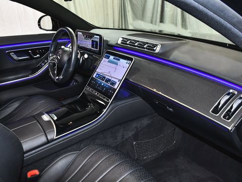 Used 2022 Mercedes-Benz S 500 4MATIC w/ AMG Line Package image 66