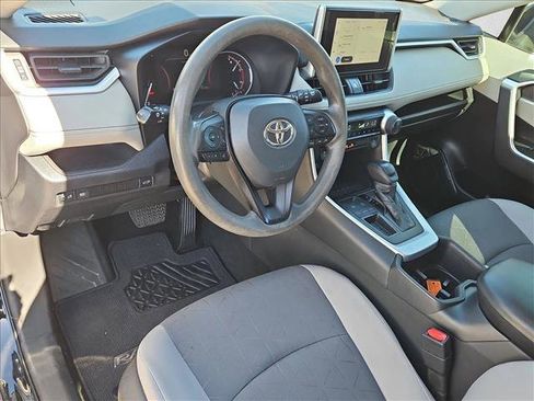 Used 2023 Toyota RAV4 XLE w/ Convenience Package FWD image 10