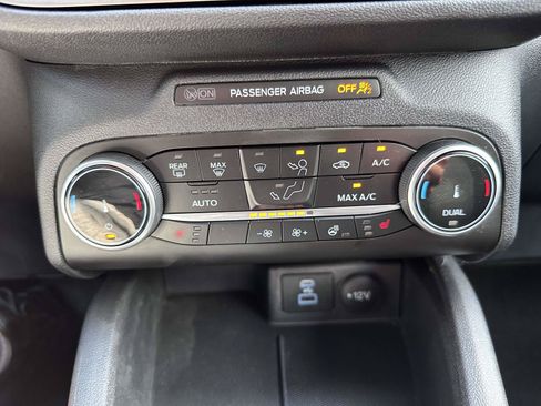 Used 2023 Ford Escape Active AWD/4WD image 24