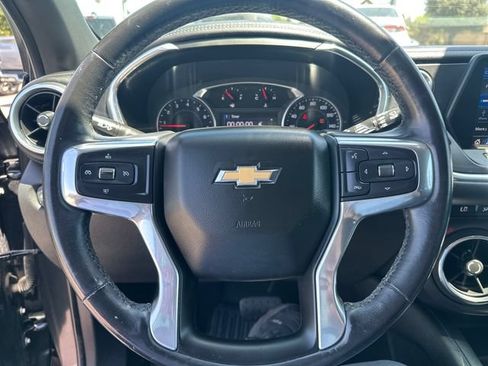 Certified 2020 Chevrolet Blazer LT w/ LPO, Black Grille Bar Package FWD image 15