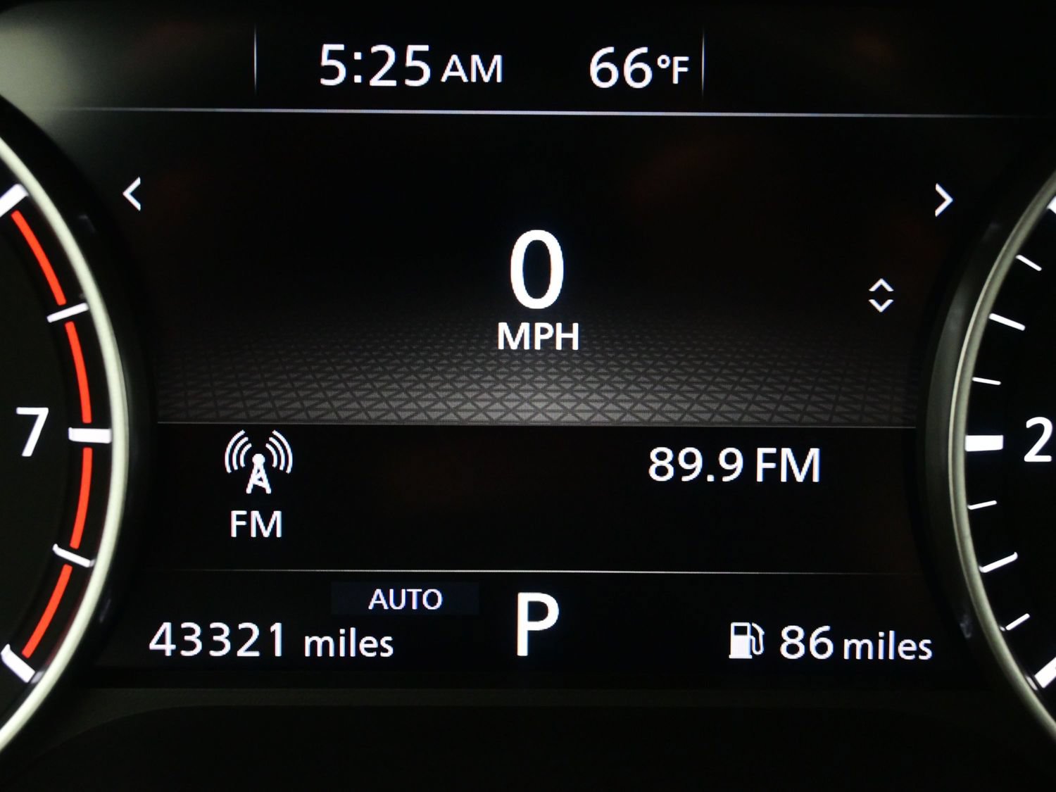 Used 2024 Nissan Rogue SV AWD/4WD image 28