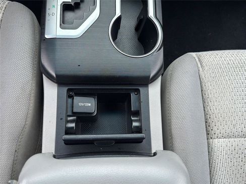 Used 2012 Toyota Camry LE FWD image 14