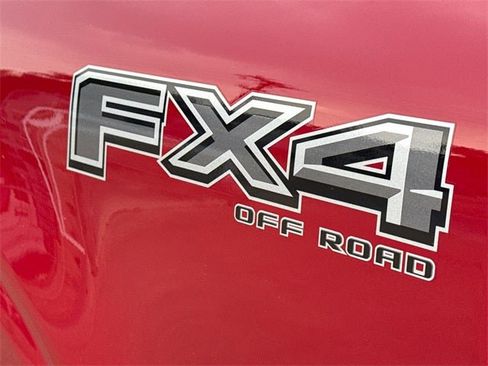 Used 2025 Ford F150 King Ranch w/ FX4 Off-Road Package image 11