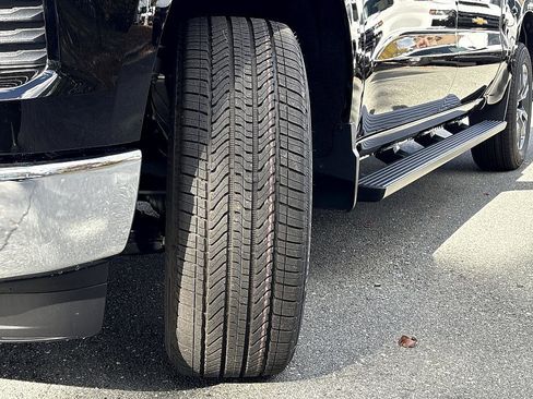 New 2026 Chevrolet Silverado 1500 LT w/ LPO, Dark Essentials Package image 28