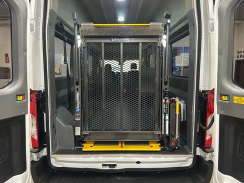 Used 2020 Ford Transit 250 148 High Roof Extended RWD image 47