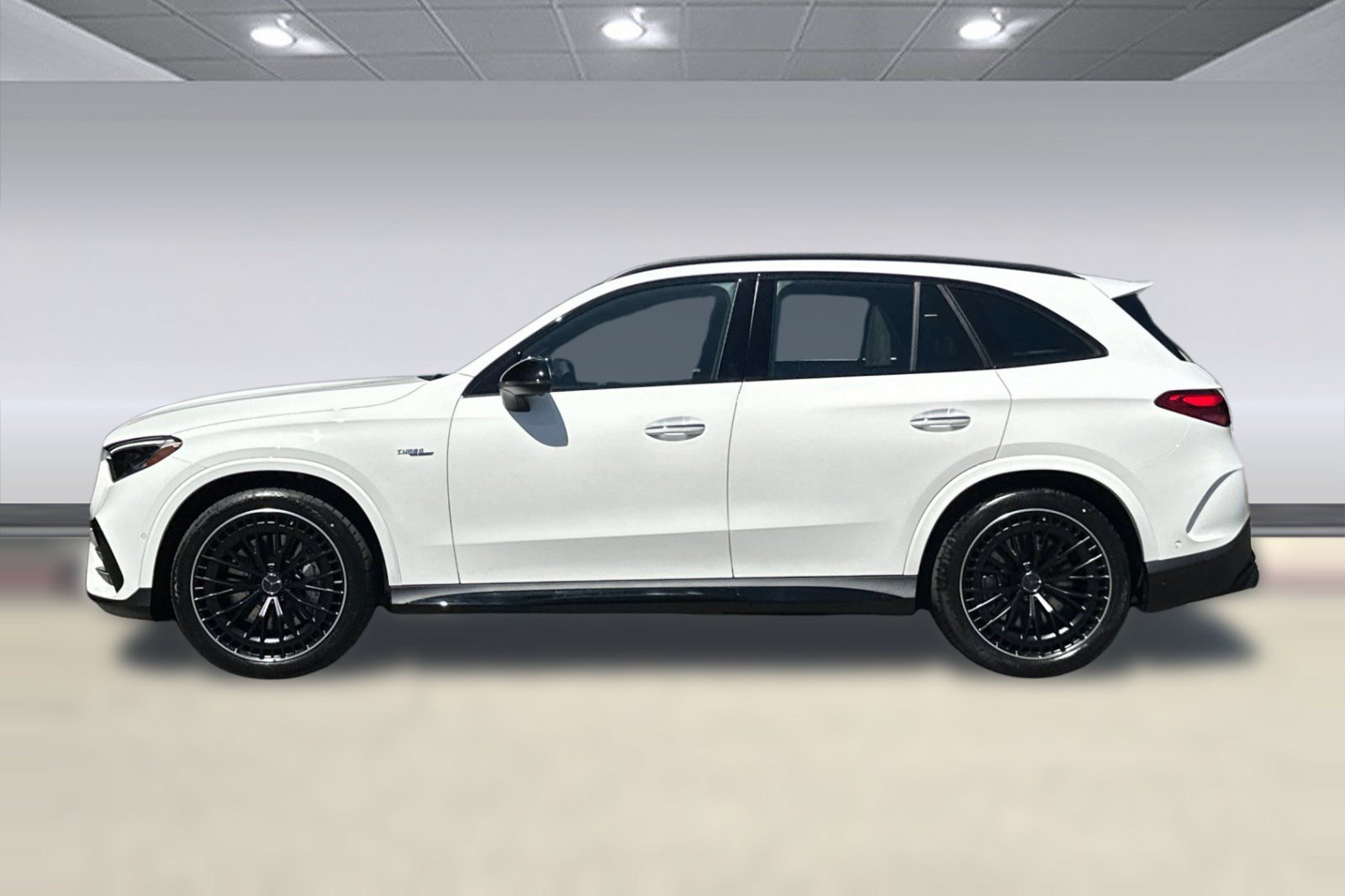 New 2026 Mercedes-Benz GLC 43 AMG 4MATIC image 2