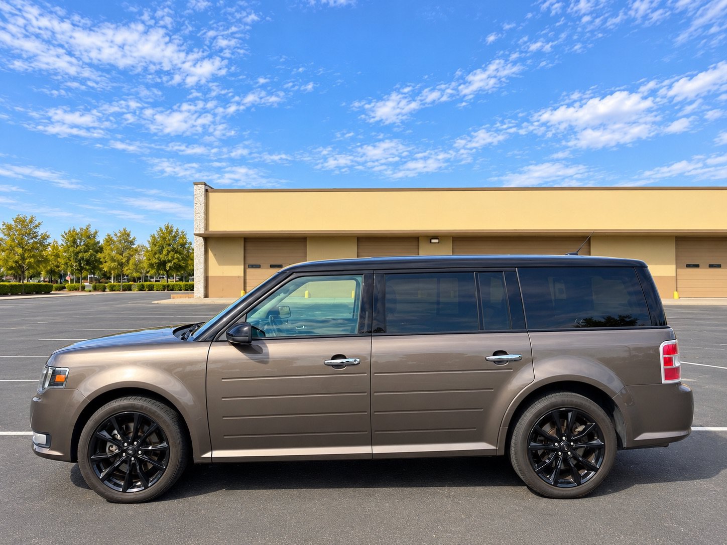 Used 2019 Ford Flex SEL w/ Equipment Group 202A FWD image 4