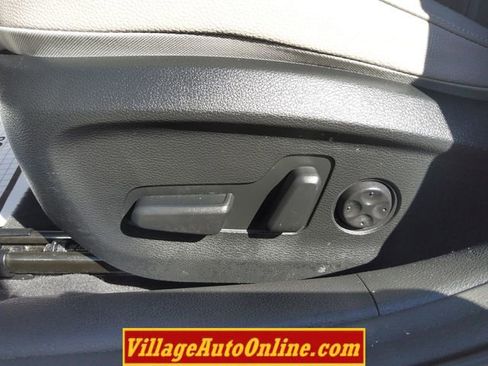 Used 2019 Hyundai Sonata Limited w/ Ultimate Package 02 image 15