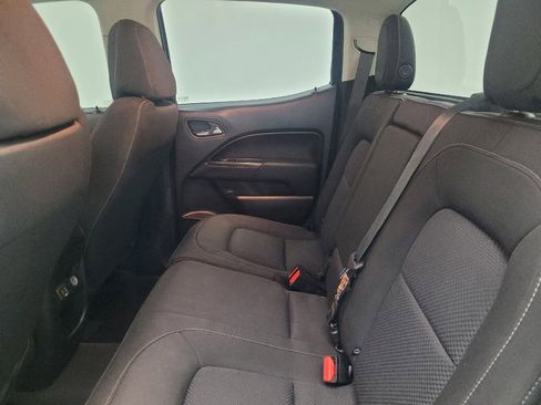 Used 2019 Chevrolet Colorado LT RWD image 18