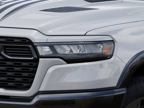 New 2026 RAM 1500 Big Horn AWD/4WD image 10