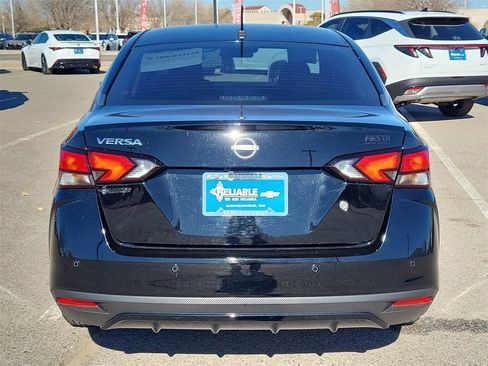 Used 2025 Nissan Versa S w/ Trunk Package image 10