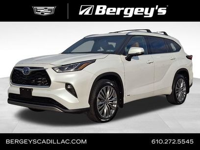 Used 2022 Toyota Highlander Platinum