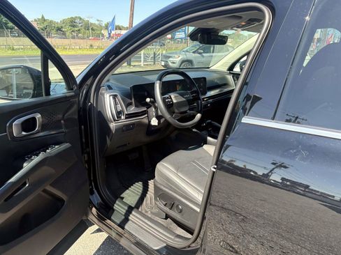 Certified 2026 Kia Sorento S AWD/4WD image 12