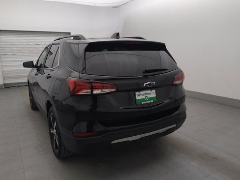 Used 2024 Chevrolet Equinox LT w/ LPO, Blackout Package AWD/4WD image 5