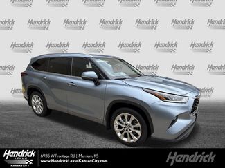 Used 2022 Toyota Highlander Limited AWD/4WD video 1