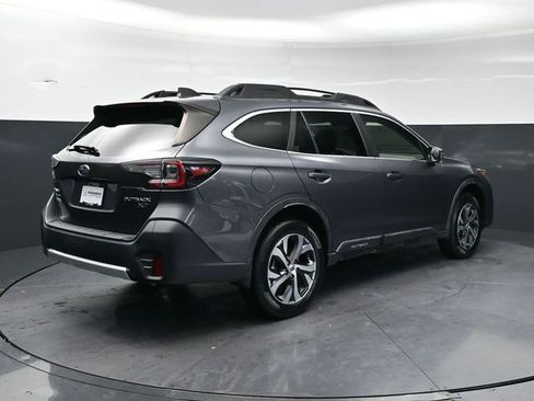 Used 2021 Subaru Outback Limited XT w/ Popular Package #2 AWD/4WD image 5