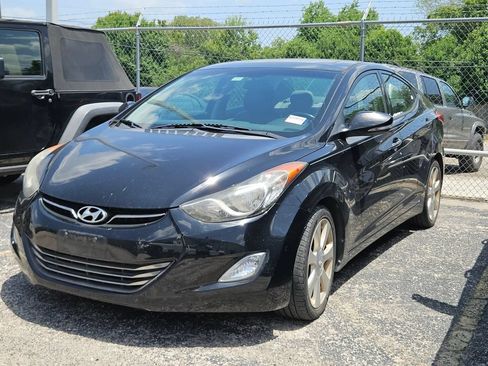 Used 2013 Hyundai Elantra Limited FWD image 3