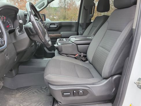 Used 2020 Chevrolet Silverado 1500 LT Trail Boss w/ Convenience Package image 13