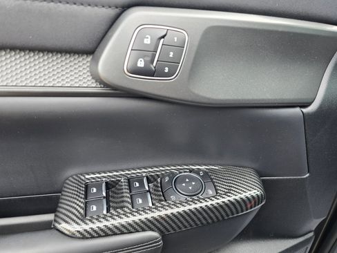 Used 2025 Ford Ranger Raptor image 24