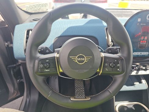 Used 2025 MINI Cooper Countryman S AWD/4WD image 5