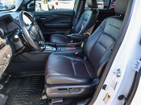 Certified 2023 Honda Ridgeline Black Edition image 10