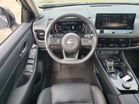 Certified 2024 Nissan Rogue SL image 24