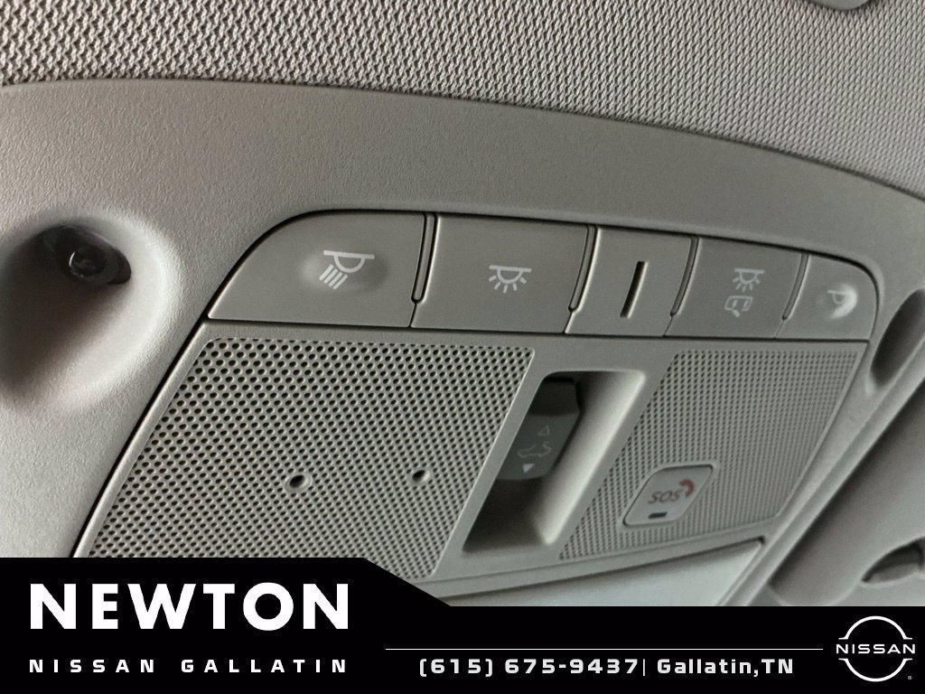Used 2020 Nissan Pathfinder Platinum AWD/4WD image 44