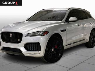 Used 2017 Jaguar F-PACE S video 1