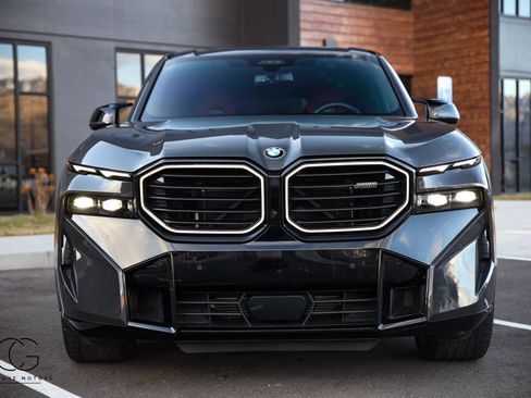 Used 2024 BMW XM image 24
